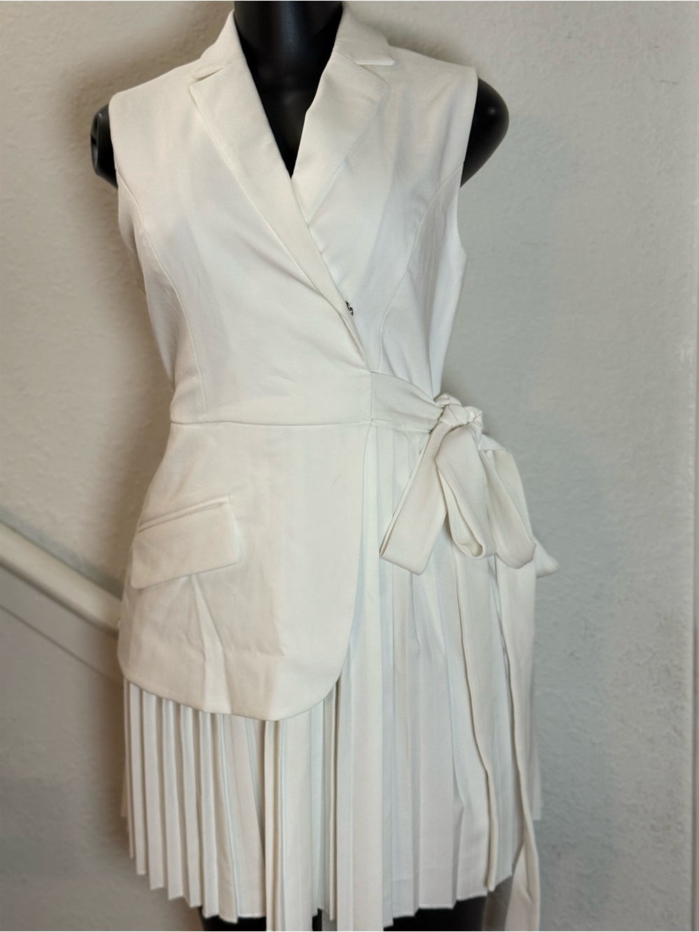 Commense Cream Sleeveless Wrap Blazer Dress with Pleated Skirt - Picture 2 of 7
